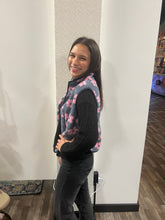 Load image into Gallery viewer, Women's Pink Flower Zipper Fleece Vest