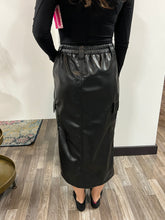 Load image into Gallery viewer, Black Faux Leather Midi Cargo Skirt