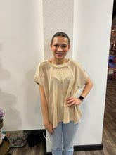 Load image into Gallery viewer, Brushed Waffle Exposed-Seam Short Sleeve Top