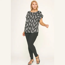 Load image into Gallery viewer, Black and White Blouse