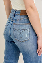 Load image into Gallery viewer, Judy Blue High Waist  Raw Cut Hem Crop Capris