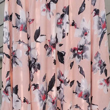 Load image into Gallery viewer, Pink Plus Size Floral Print Asymmetrical Midi Skirt