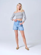 Load image into Gallery viewer, SneakPeek High Rise Shorts With Frayed Hem in Medium Wash