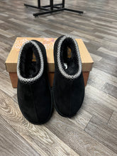 Load image into Gallery viewer, Sparks Black Slip On Faux Fur Mules
