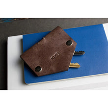 Load image into Gallery viewer, Kiko Brown Leather Key Case #202
