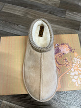 Load image into Gallery viewer, Sparks Nude Slip On Faux Fur Mules
