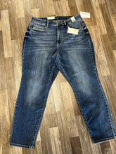 Load image into Gallery viewer, Judy Blue High Waist Slim Fit Dark Wash Denim Jeans
