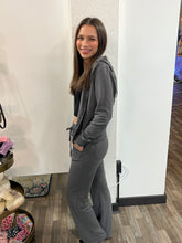 Load image into Gallery viewer, Women&#39;s Gray Long Sleeve Hoodie Jacket &amp; Pants Sweatsuit Set
