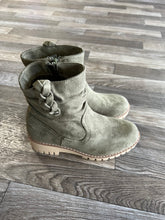 Load image into Gallery viewer, Very G Green Demi Boot
