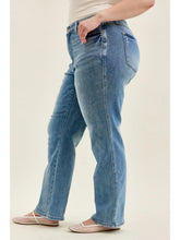 Load image into Gallery viewer, Judy Blue High Waist Tummy Control Contrast Wash Straight Leg Jeans
