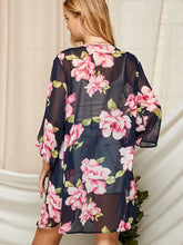 Load image into Gallery viewer, Women Multi Color Floral Open Kimono
