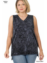 Load image into Gallery viewer, Plus Size Charcoal Mineral Wash Tank Top with Side-Slit
