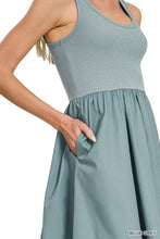 Load image into Gallery viewer, Blue Gray Combined Knit &amp; Woven Dress With Pockets
