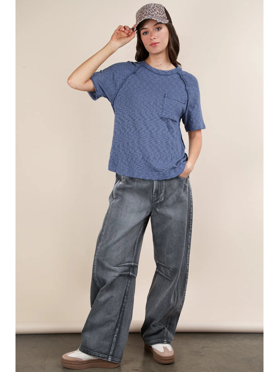 Blue Solid Casual Knit Top with Patch Pocket