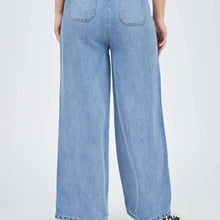 Load image into Gallery viewer, Denim High Waist Wide Leg Washed Chambray Jeans Pants
