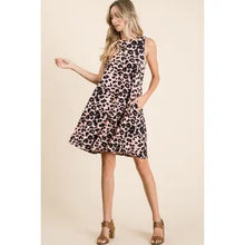 Load image into Gallery viewer, Women&#39;s Midi Leopard Side Pocket Dress
