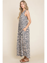 Load image into Gallery viewer, Animal Print Sleeveless Dress with Pockets
