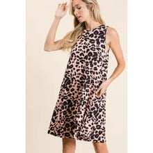 Load image into Gallery viewer, Women&#39;s Midi Leopard Side Pocket Dress
