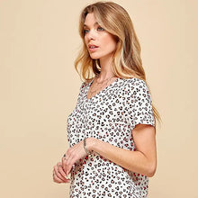 Load image into Gallery viewer, White Women&#39;s Cheetah Print V Neck Top
