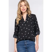 Load image into Gallery viewer, 3/4 Roll Up Sleeve V-Neck Feather Print Woven Blouse
