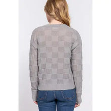 Load image into Gallery viewer, Gray Long Sleeve V-Neck Checkered Texture Sweater
