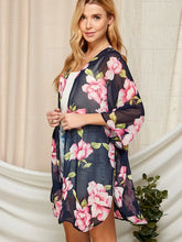 Load image into Gallery viewer, Women Multi Color Floral Open Kimono
