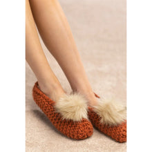 Load image into Gallery viewer, Knitted Slippers with Pom Pom
