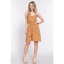 Load image into Gallery viewer, Yellow Round Neck Waist Shirring Floral Printed Woven Dress
